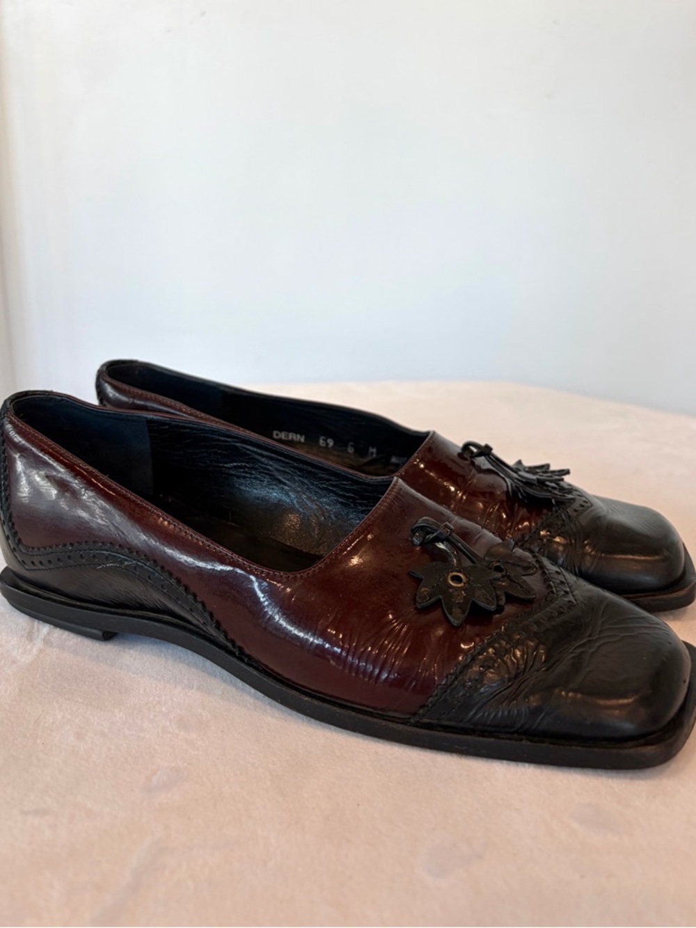 Mezlan patent &leather Derby tassel loafers, Brogue detail, square toe,6,GUC - Picture 3 of 15
